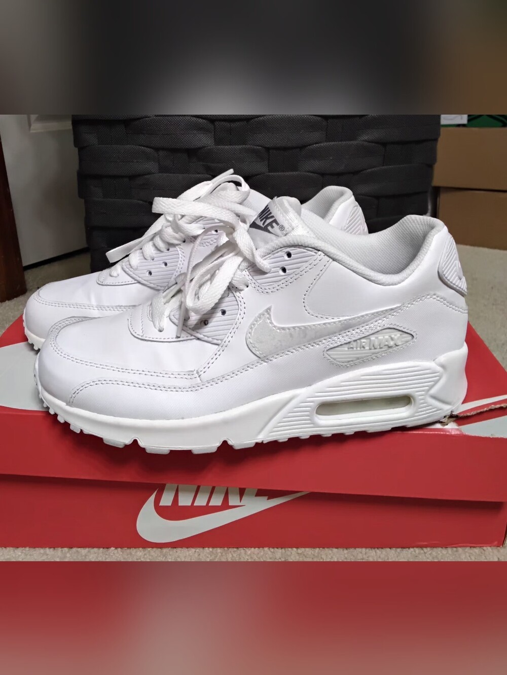 Nike Air Max 90 Leather, White, Women's Size 8.5 / Kids Size 7